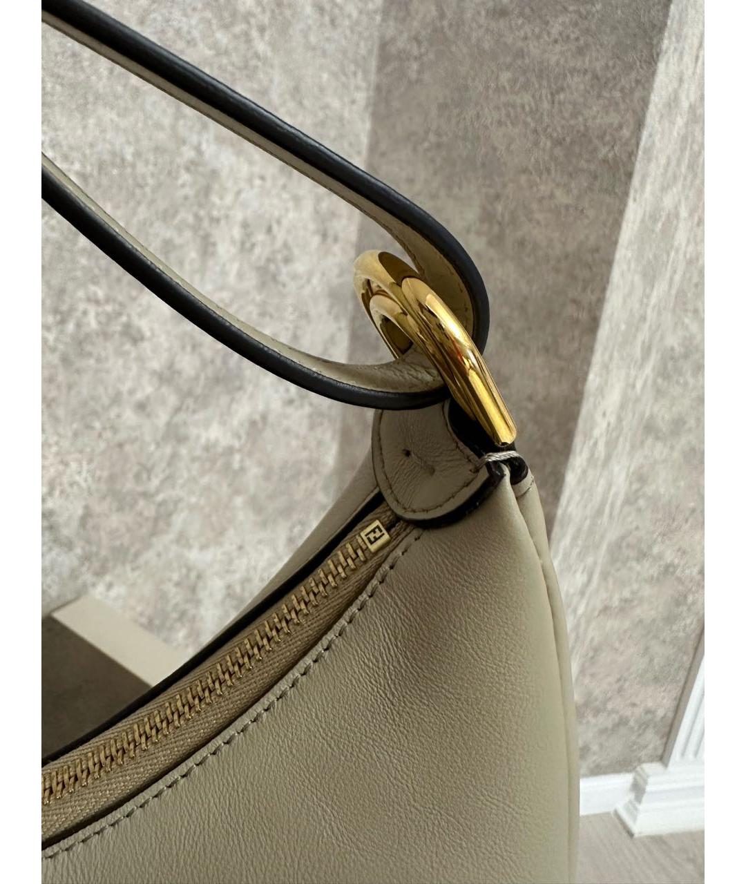 FENDI Бежевая кожаная сумка с короткими ручками, фото 8