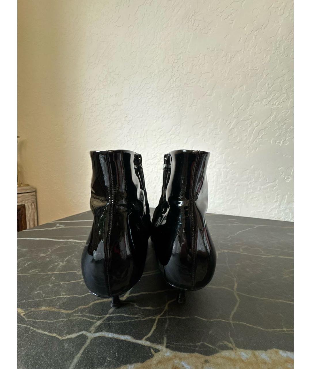 BALENCIAGA Черные ботильоны из лакированной кожи, фото 4