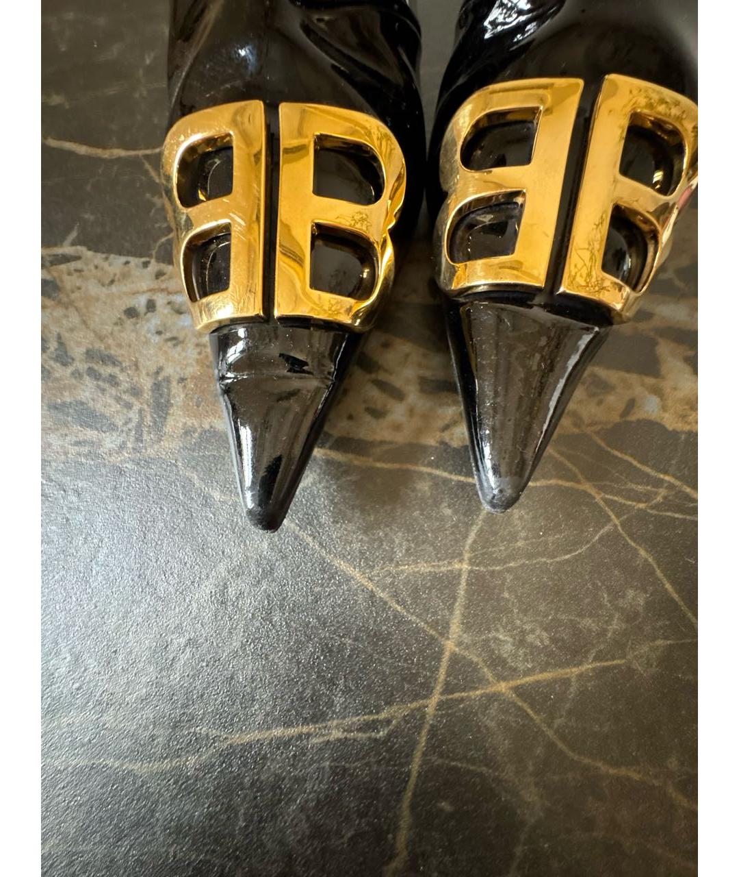 BALENCIAGA Черные ботильоны из лакированной кожи, фото 8