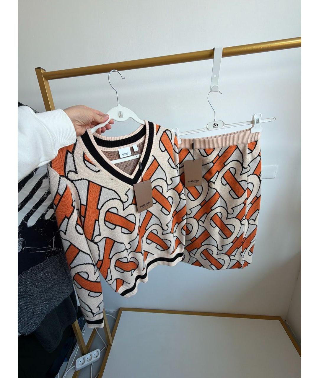 BURBERRY Мульти шерстяной костюм с юбками, фото 6