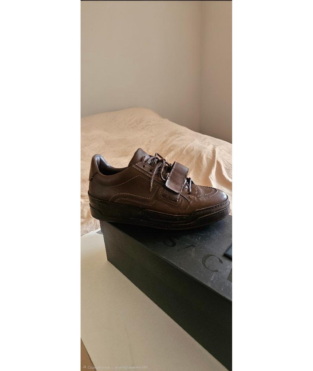 VERSACE Коричневые кожаные низкие кроссовки / кеды, фото 5