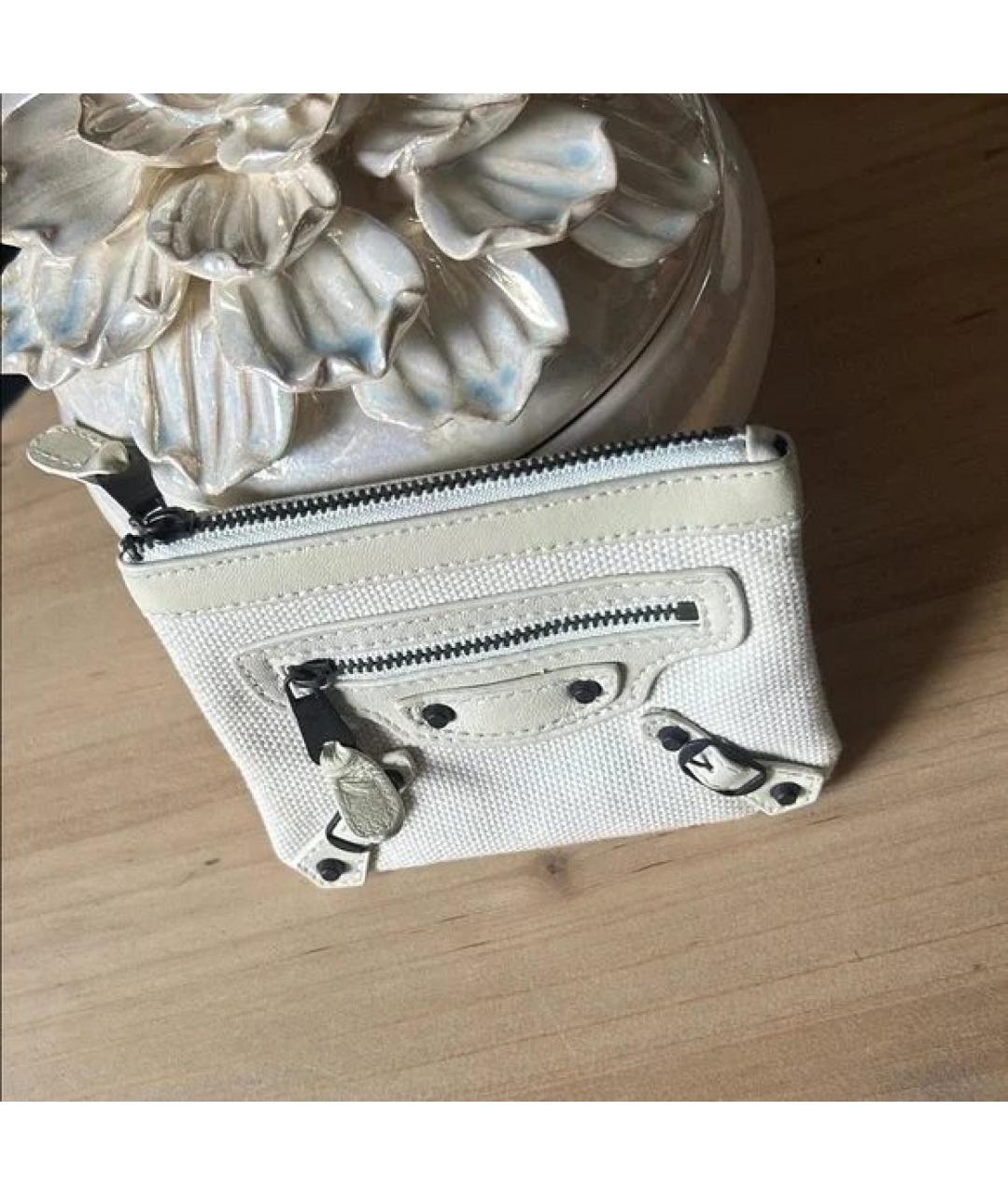 BALENCIAGA Бежевая кожаная косметичка, фото 3