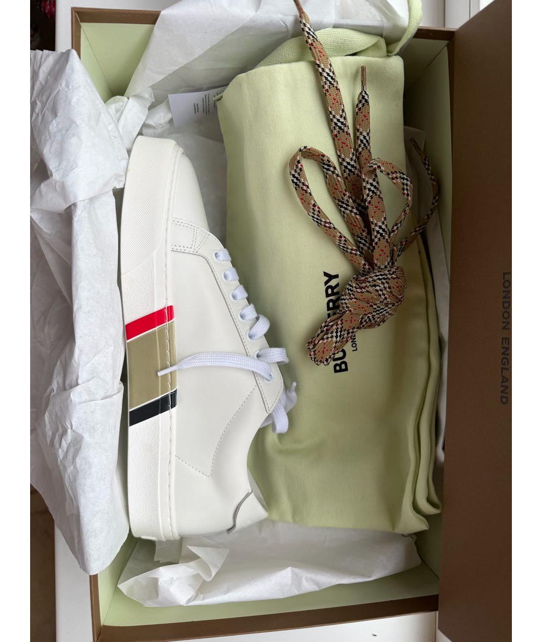 BURBERRY Белые кожаные кроссовки, фото 2