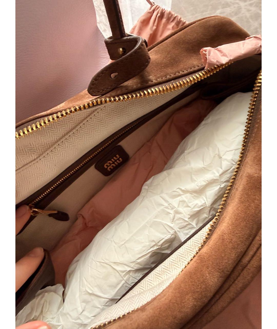 MIU MIU Коричневая замшевая сумка тоут, фото 4