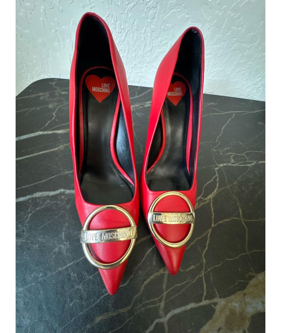 LOVE MOSCHINO Красные кожаные туфли, фото 2