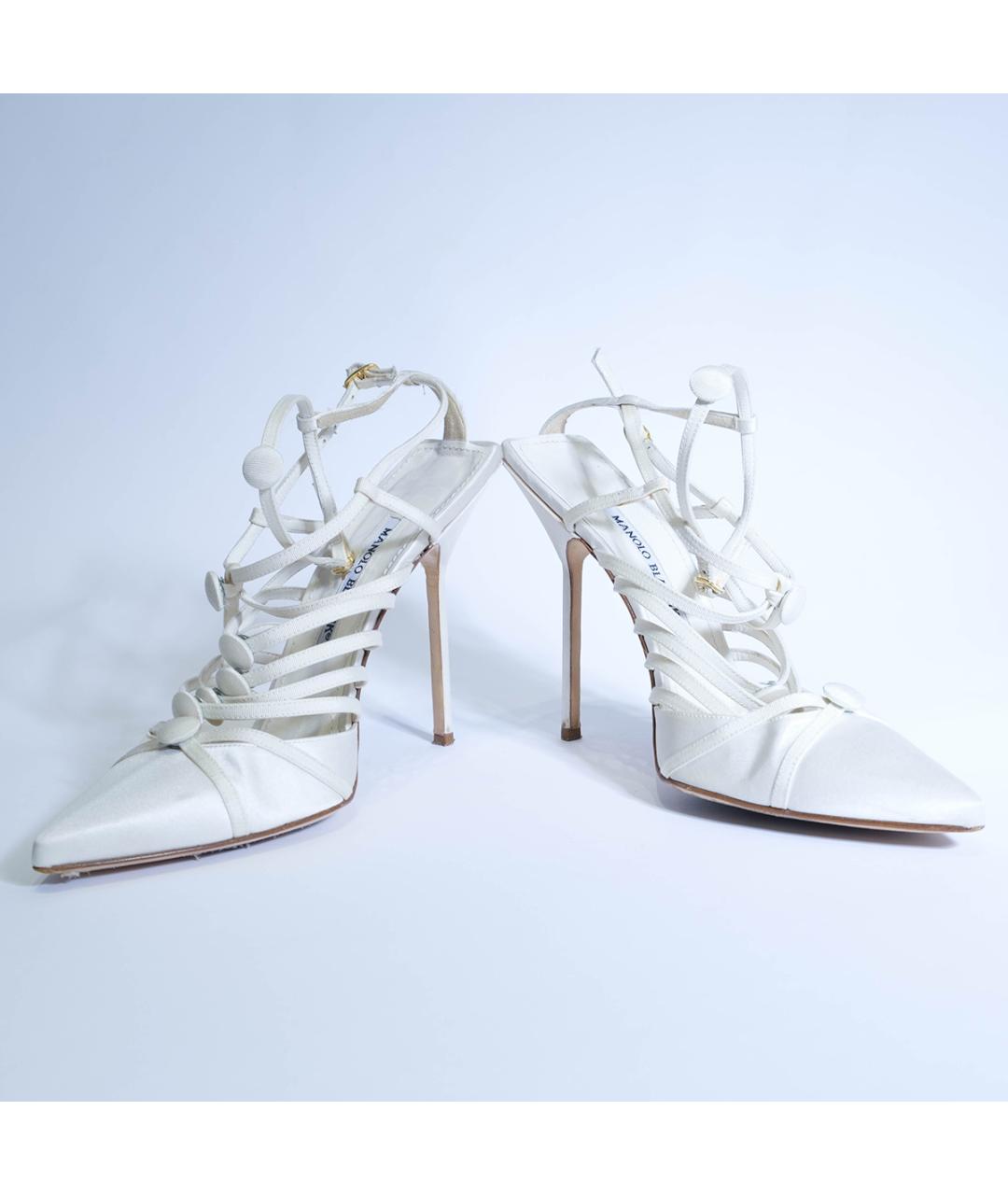 MANOLO BLAHNIK Белые текстильные туфли, фото 4