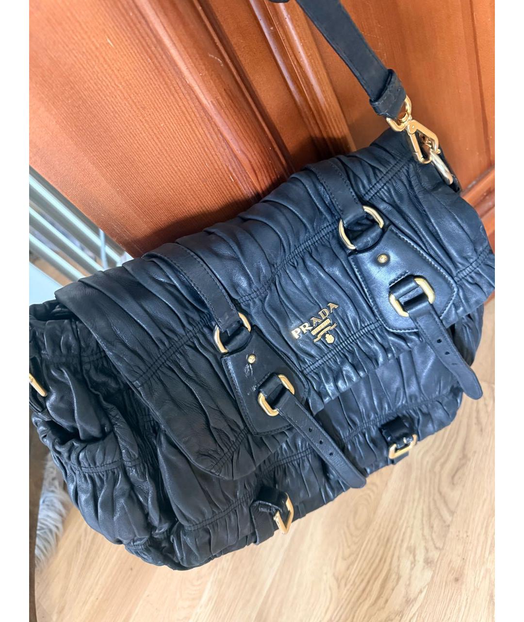 PRADA Черная кожаная сумка через плечо, фото 2
