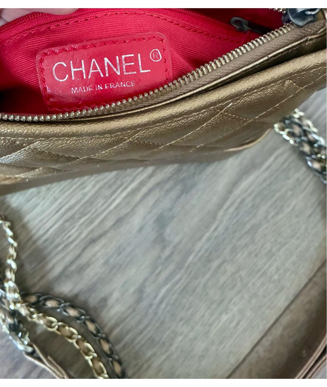 CHANEL Золотая кожаная сумка через плечо, фото 7