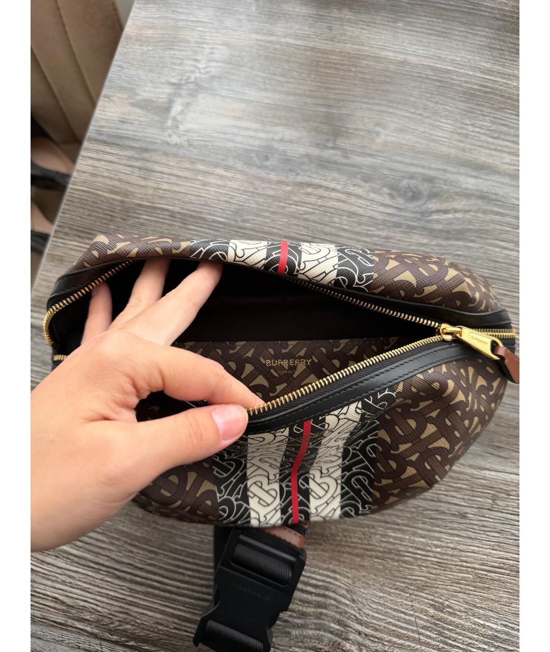 BURBERRY Коричневая кожаная сумка через плечо, фото 3