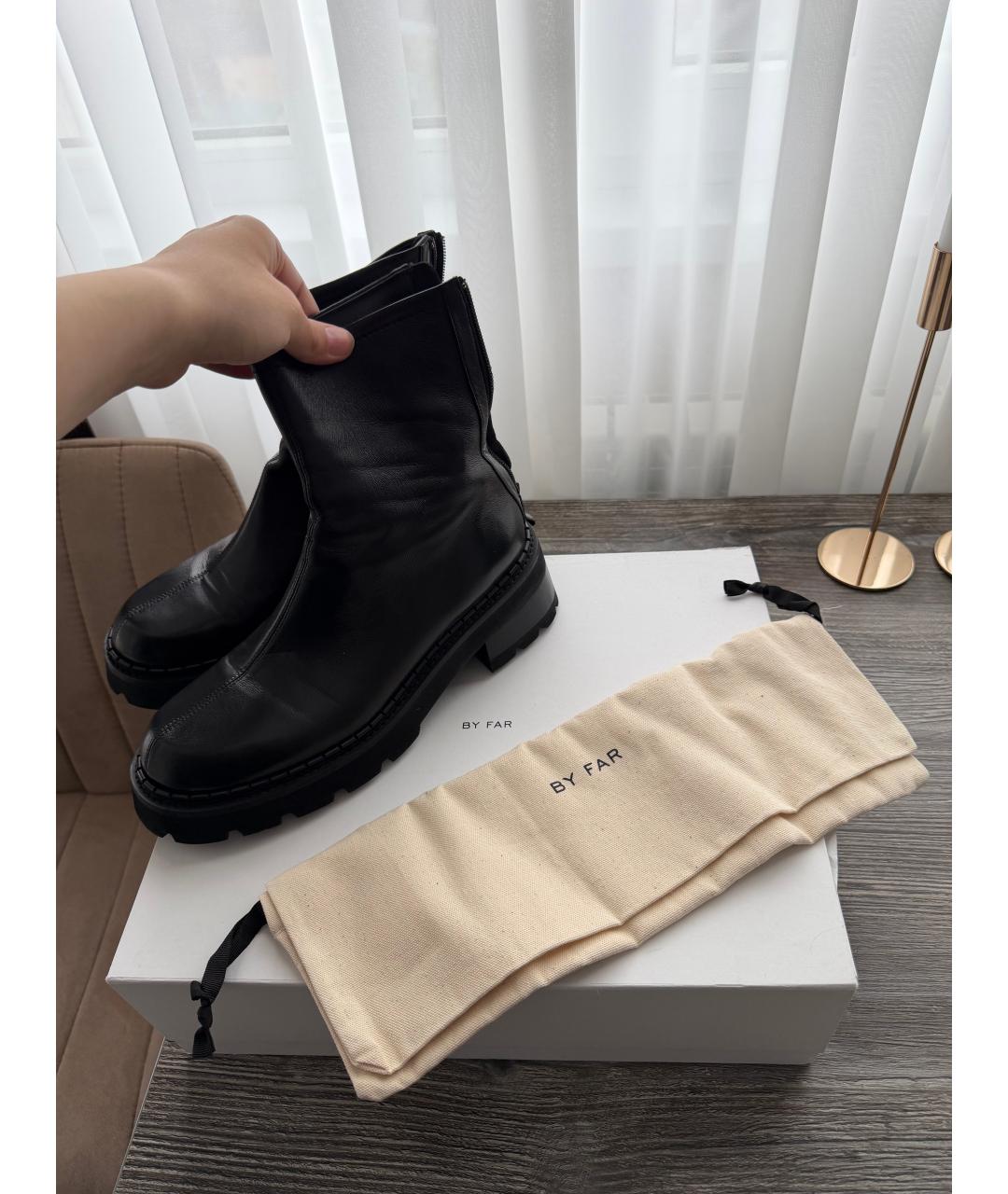 BY FAR Черные кожаные ботинки, фото 2