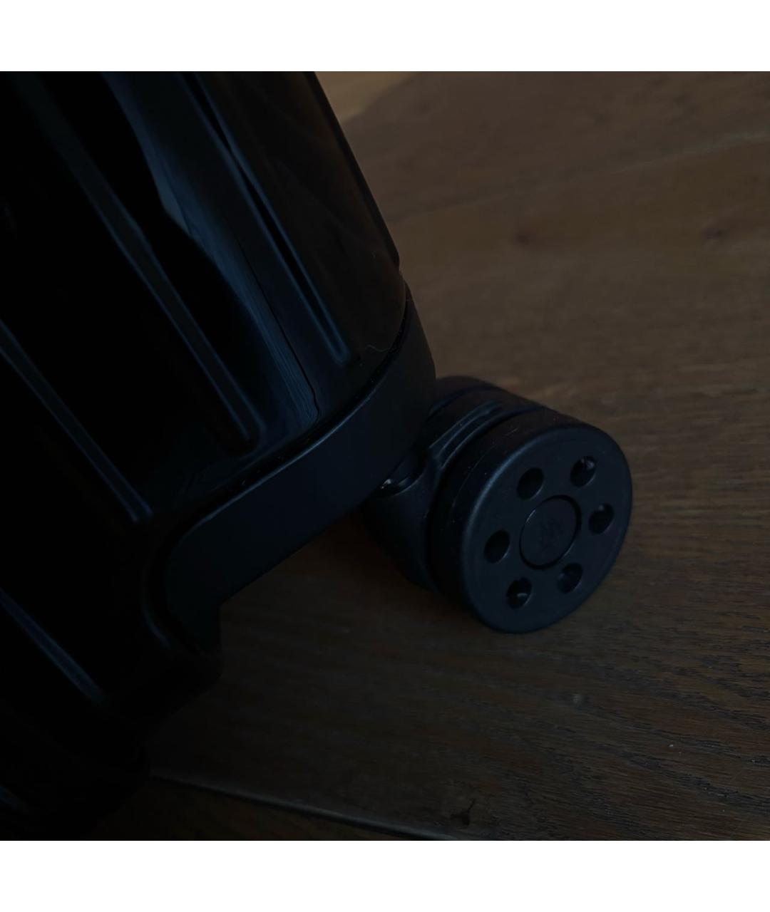 Rimowa Черный чемодан, фото 5