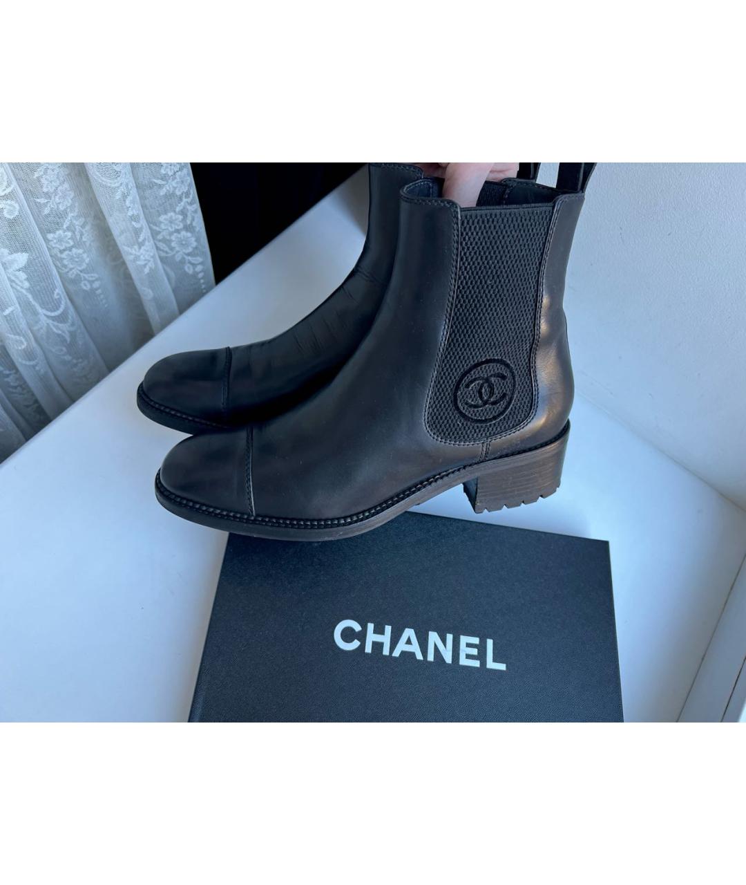 CHANEL Черные кожаные полусапоги, фото 2