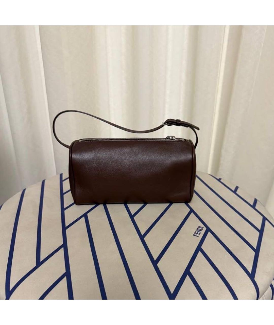 THE ROW Коричневая кожаная сумка с короткими ручками, фото 4