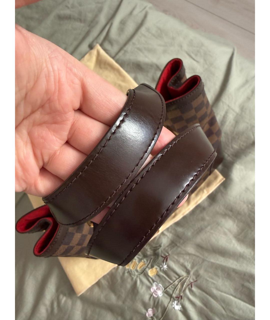 LOUIS VUITTON Коричневая кожаная сумка с короткими ручками, фото 6