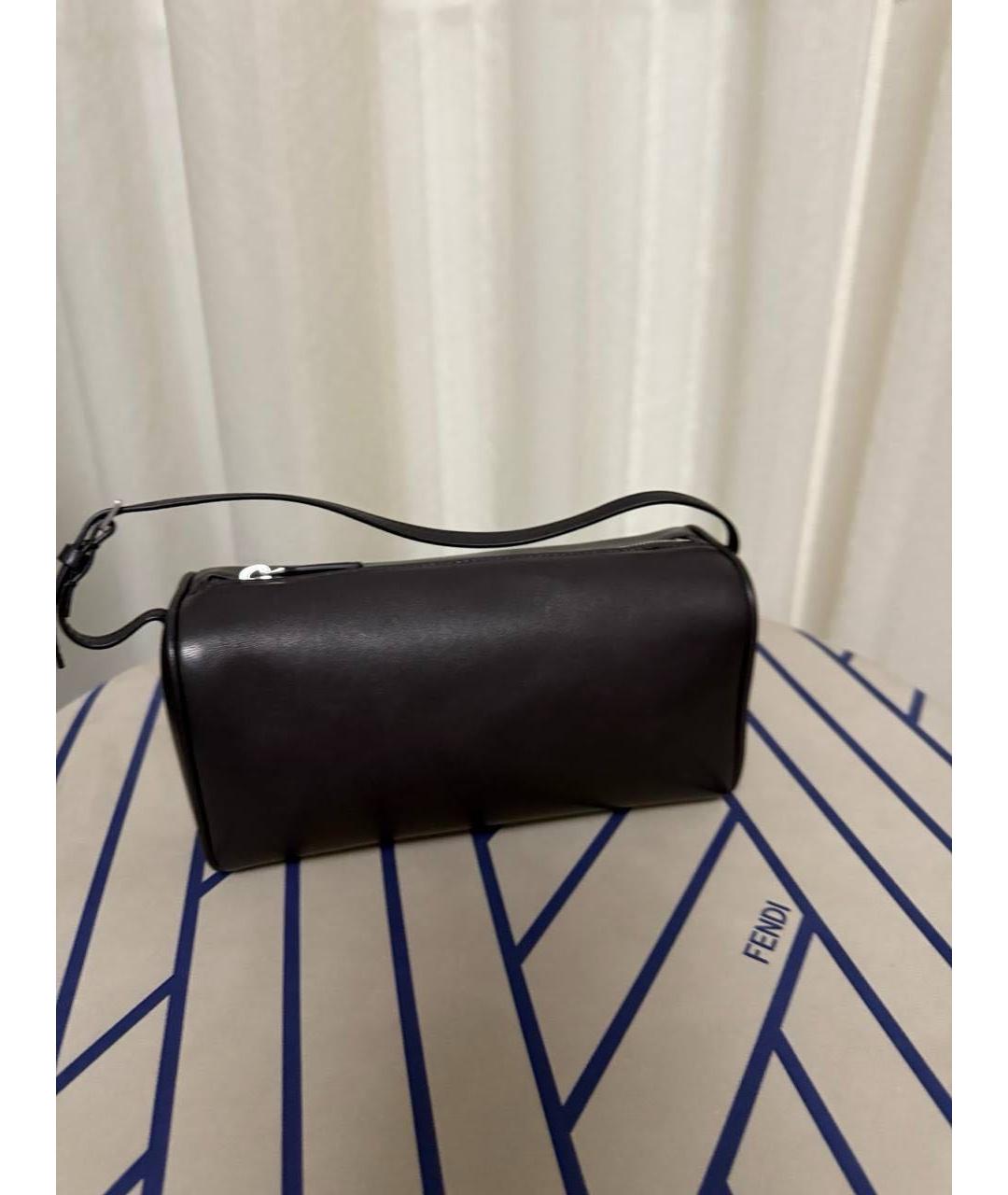 THE ROW Черная кожаная сумка с короткими ручками, фото 4