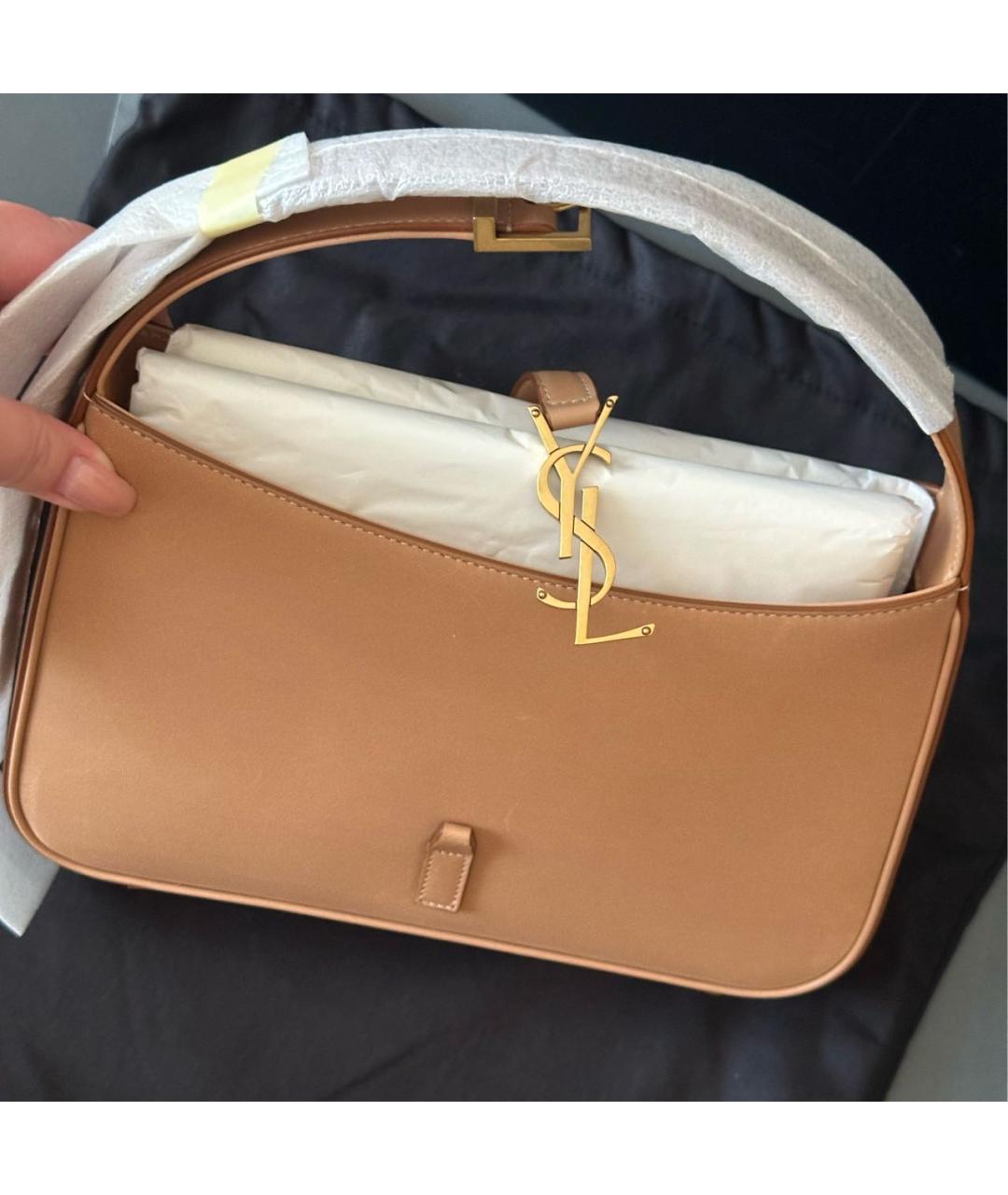 SAINT LAURENT Коричневая кожаная сумка с короткими ручками, фото 3