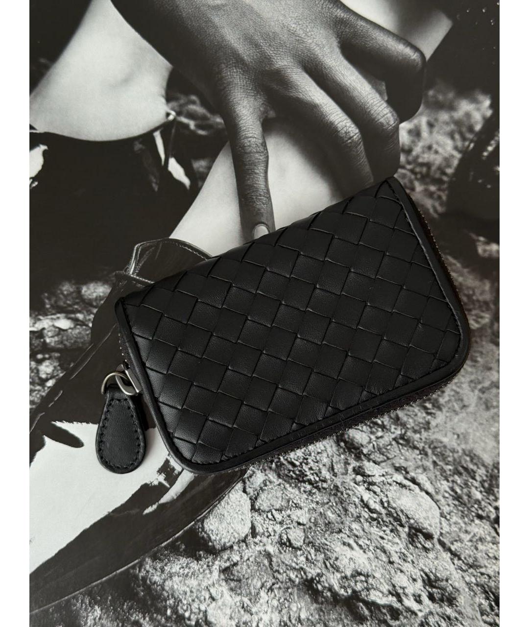 BOTTEGA VENETA Черный кожаный кардхолдер, фото 4