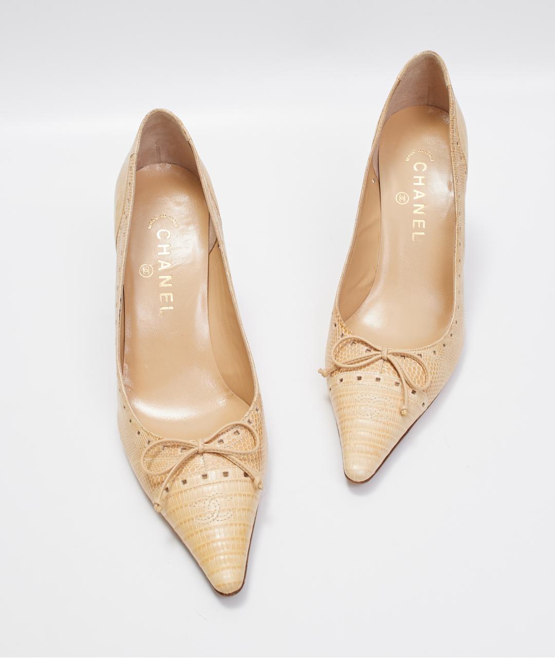 CHANEL Бежевые кожаные туфли, фото 4