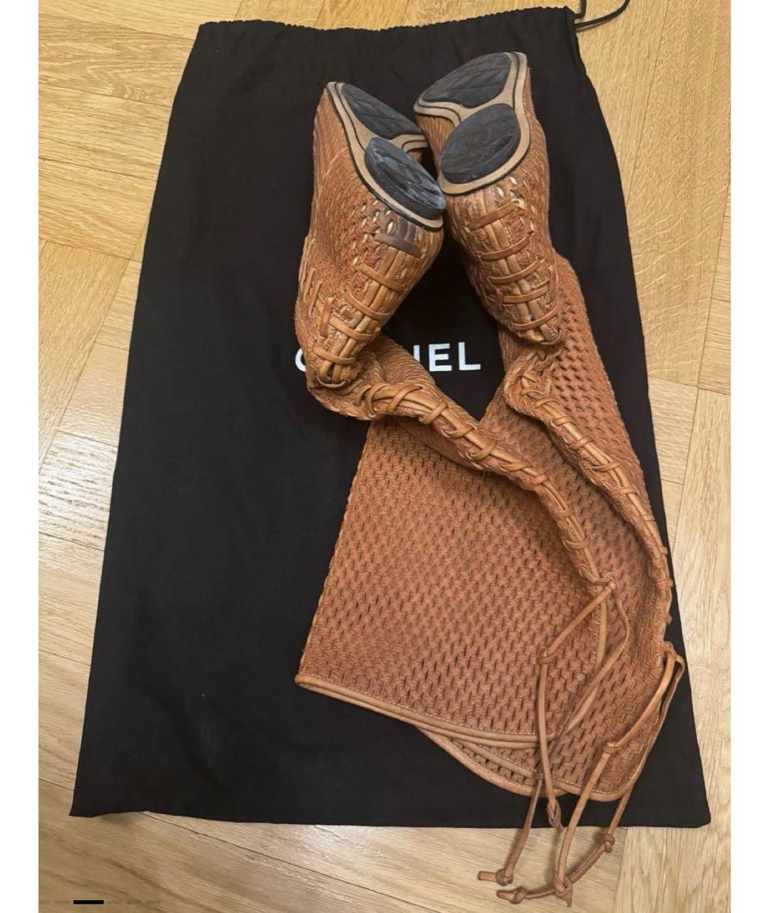 CHANEL Бежевые кожаные сапоги, фото 4