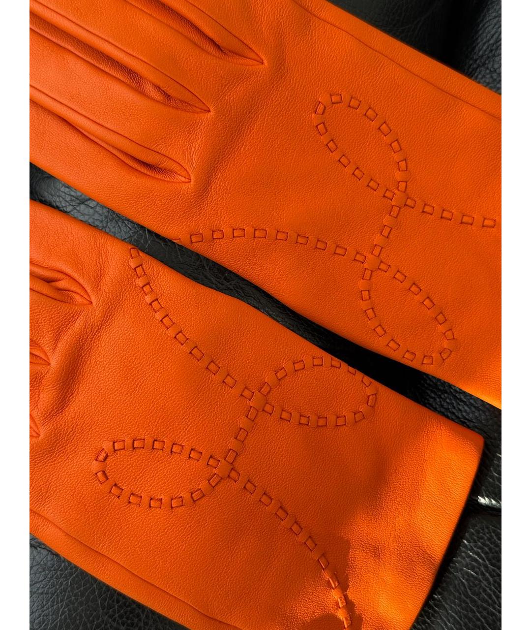 HERMES Оранжевое кожаные перчатки, фото 4