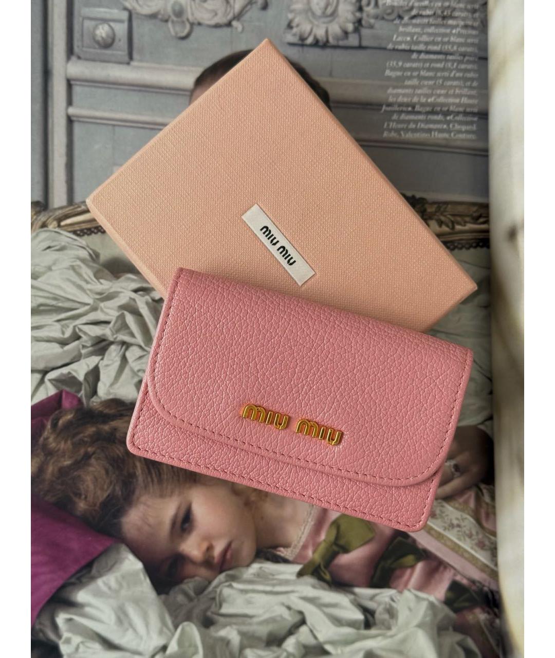 MIU MIU Розовый кожаный кошелек, фото 3