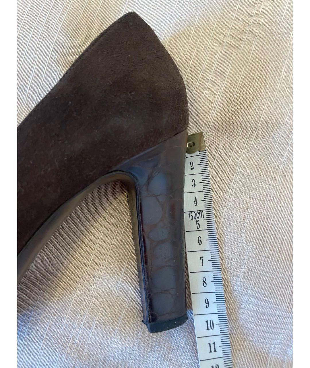 ESCADA Коричневые замшевые туфли, фото 5