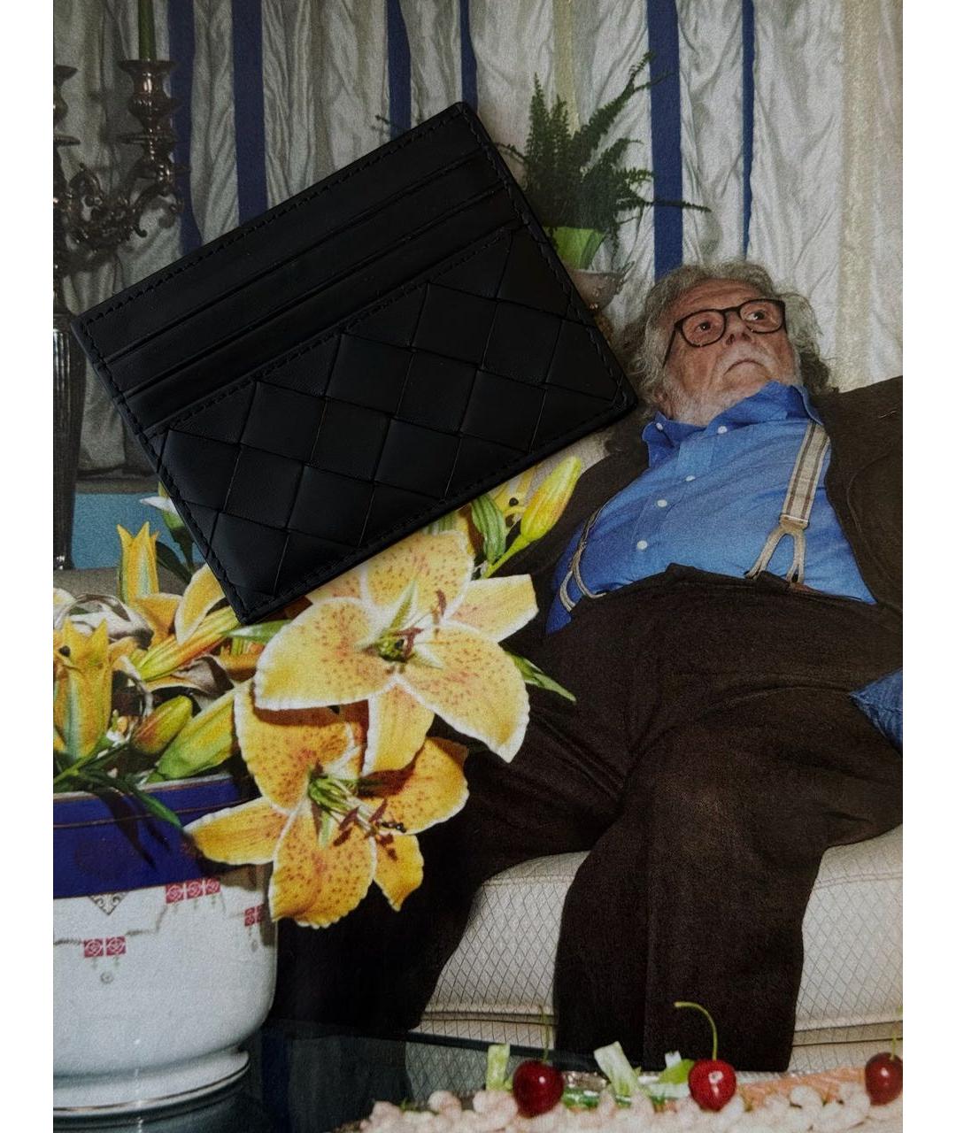 BOTTEGA VENETA Черный кожаный кардхолдер, фото 3