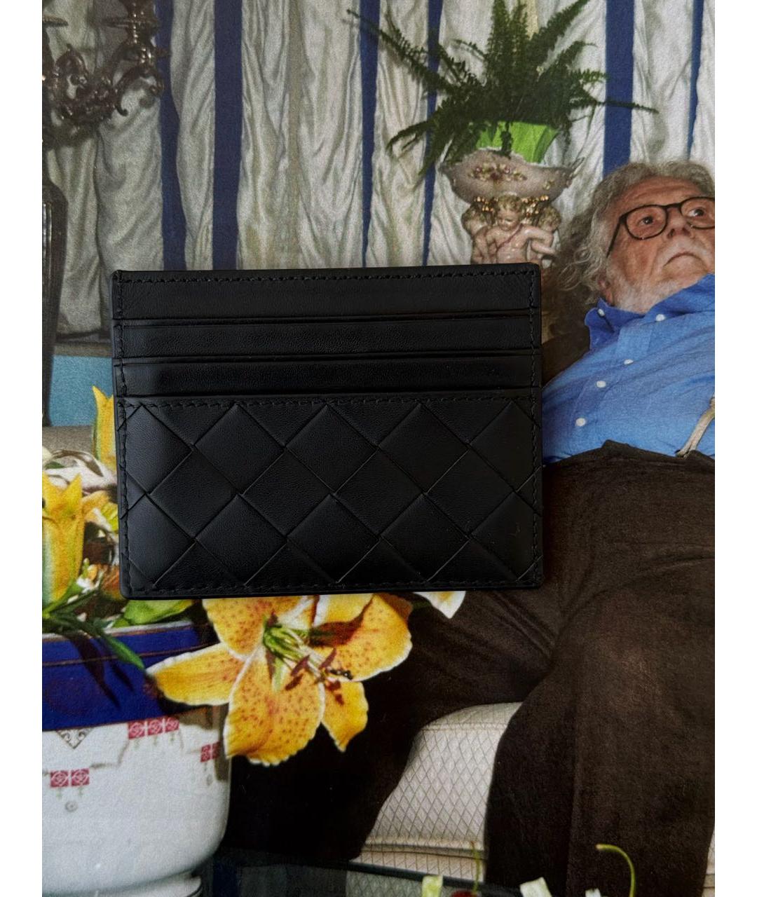 BOTTEGA VENETA Черный кожаный кардхолдер, фото 4