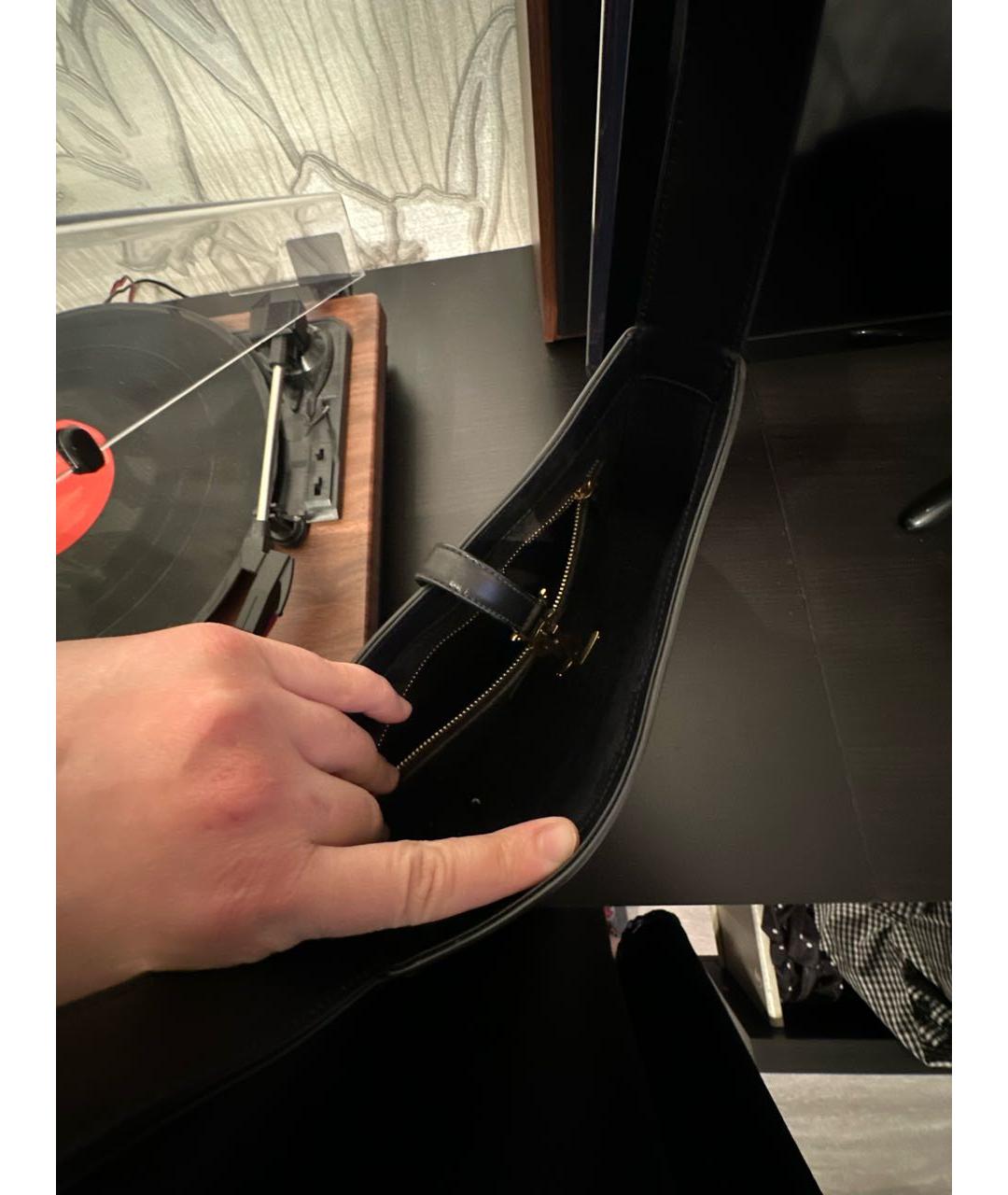 SAINT LAURENT Черная кожаная сумка с короткими ручками, фото 4