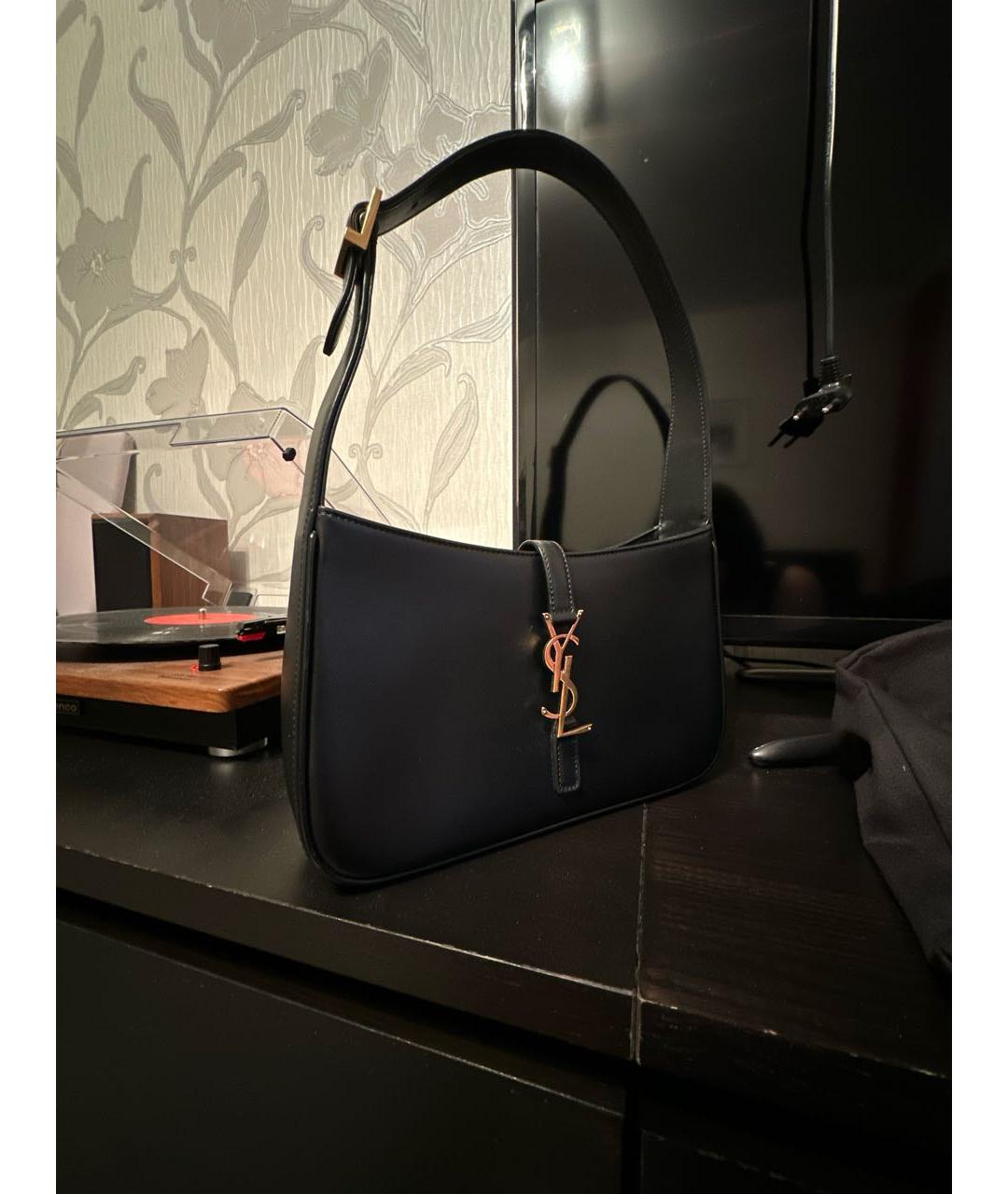 SAINT LAURENT Черная кожаная сумка с короткими ручками, фото 2