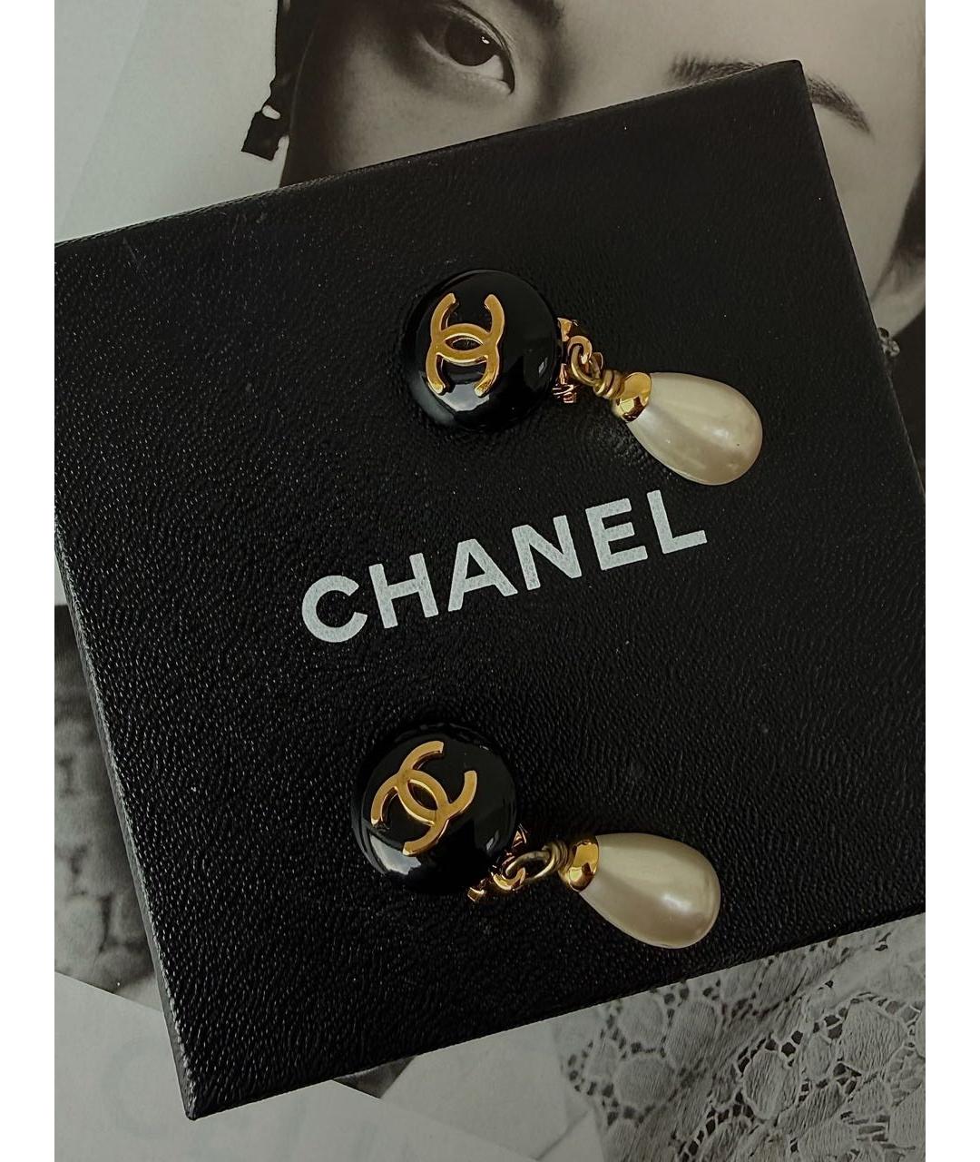 CHANEL Черные металлические клипсы, фото 2