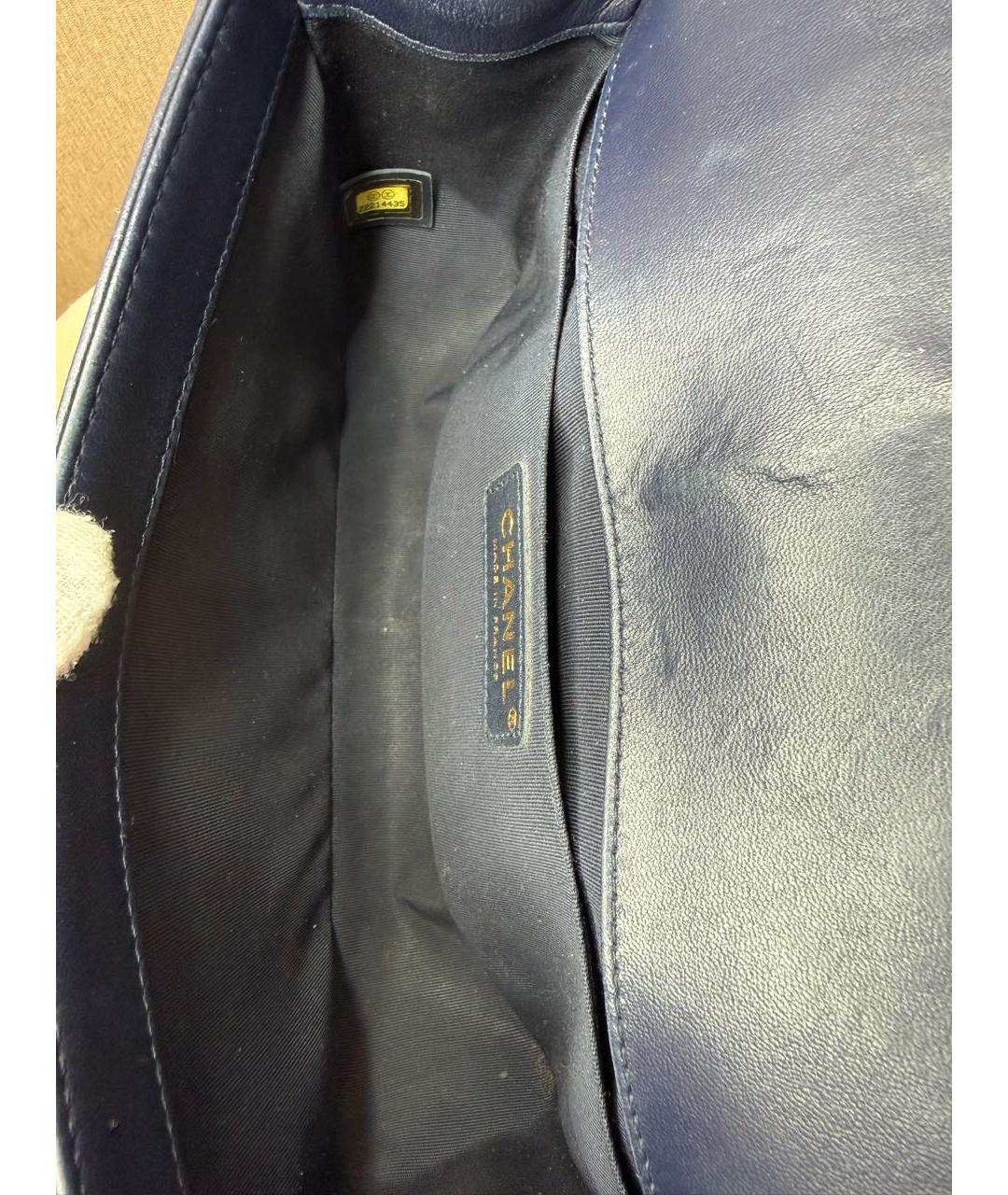 CHANEL Темно-синяя кожаная сумка через плечо, фото 7