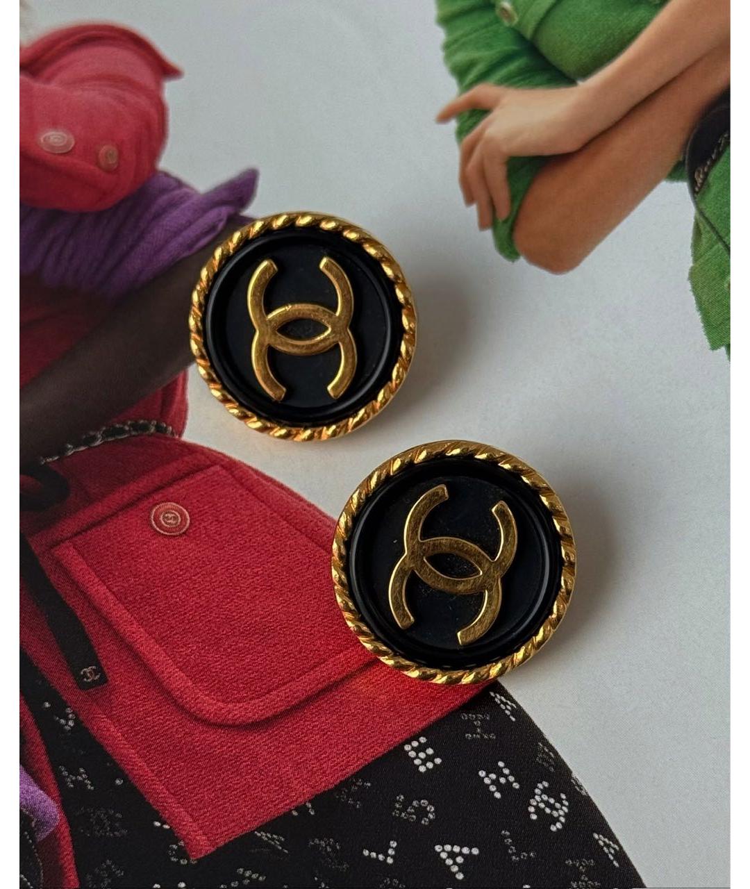 CHANEL Черные металлические клипсы, фото 3