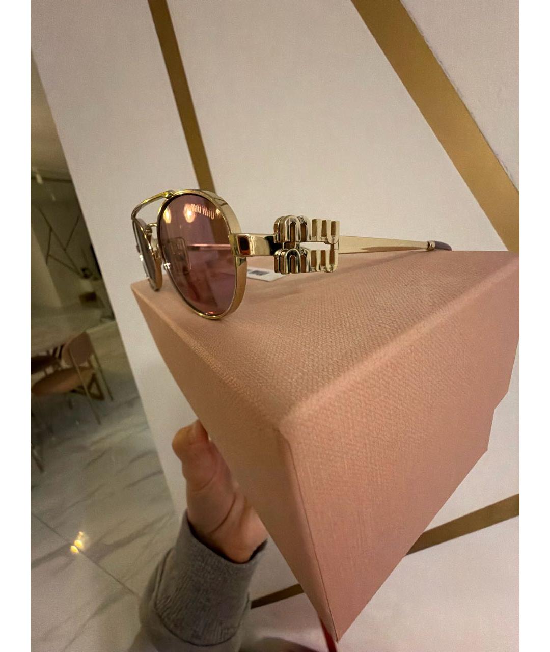 MIU MIU Розовые металлические солнцезащитные очки, фото 3
