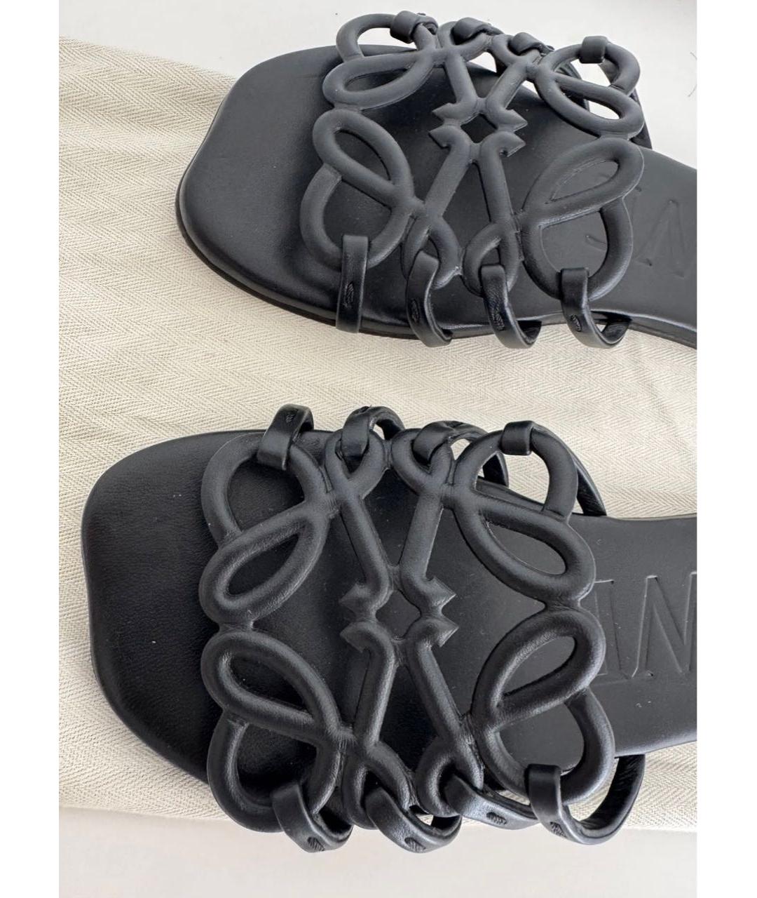 LOEWE Черные шлепанцы из лакированной кожи, фото 3