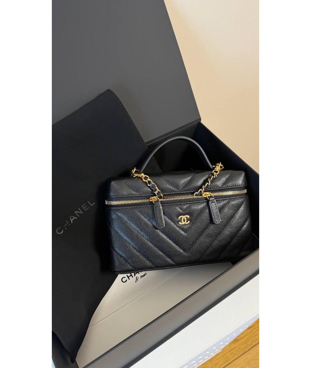 CHANEL Черная кожаная сумка через плечо, фото 2