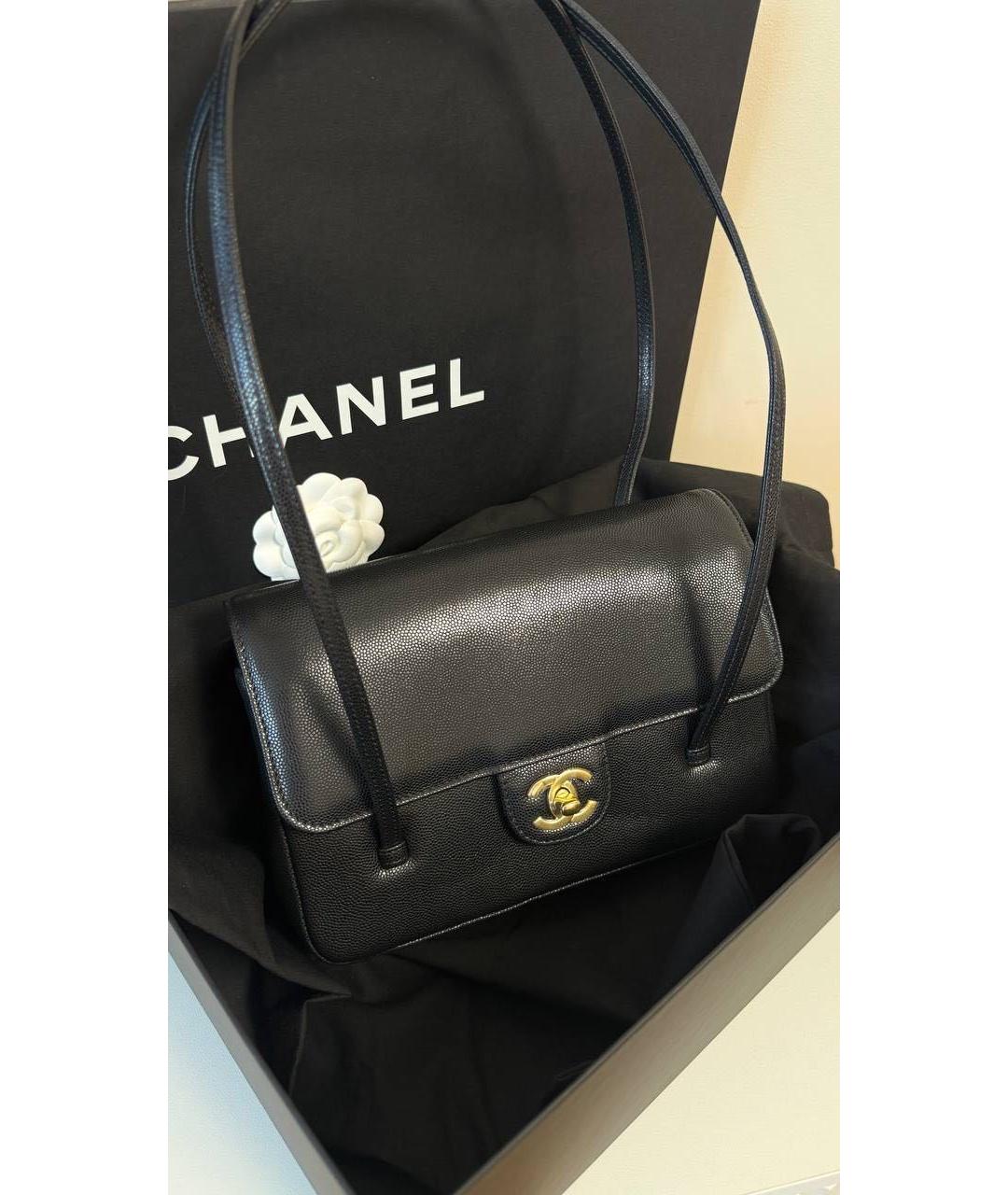 CHANEL Черная кожаная сумка через плечо, фото 2