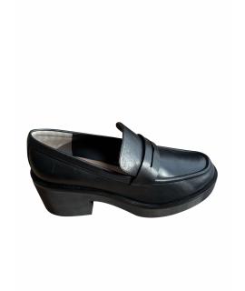 STUART WEITZMAN Лоферы