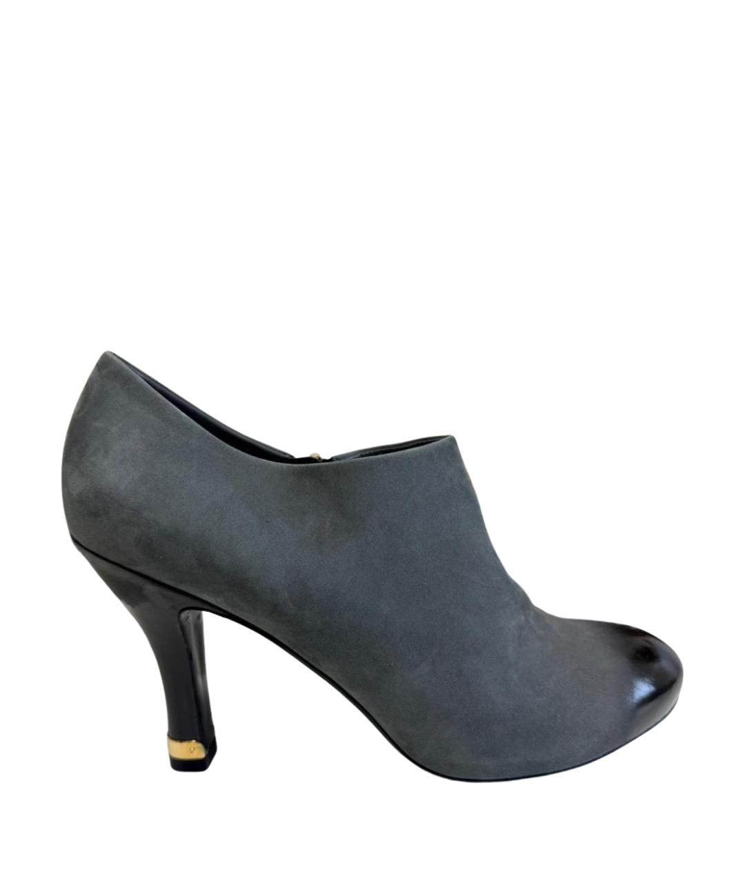 LOUIS VUITTON Серые замшевые ботильоны, фото 1