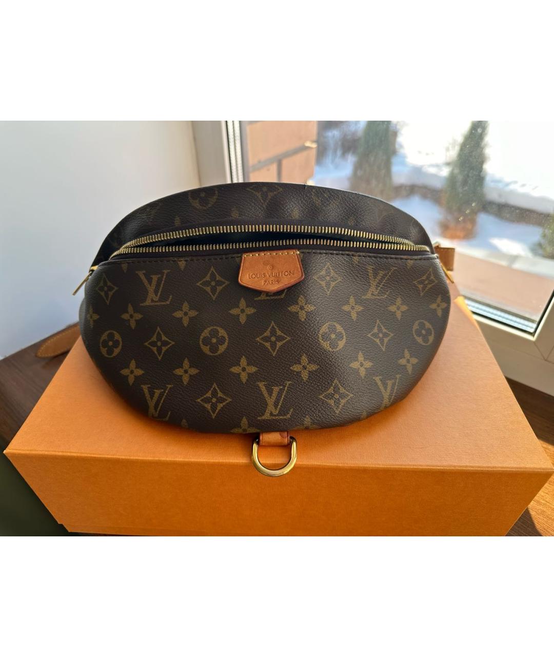 LOUIS VUITTON Коричневая кожаная поясная сумка, фото 3