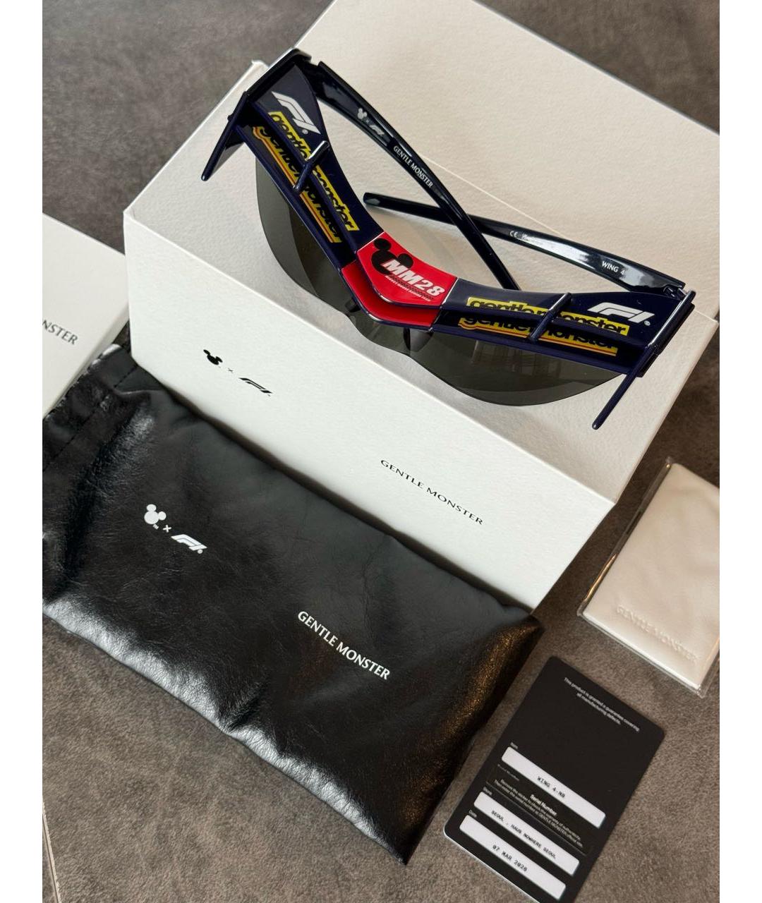 GENTLE MONSTER Темно-синие пластиковые солнцезащитные очки, фото 3