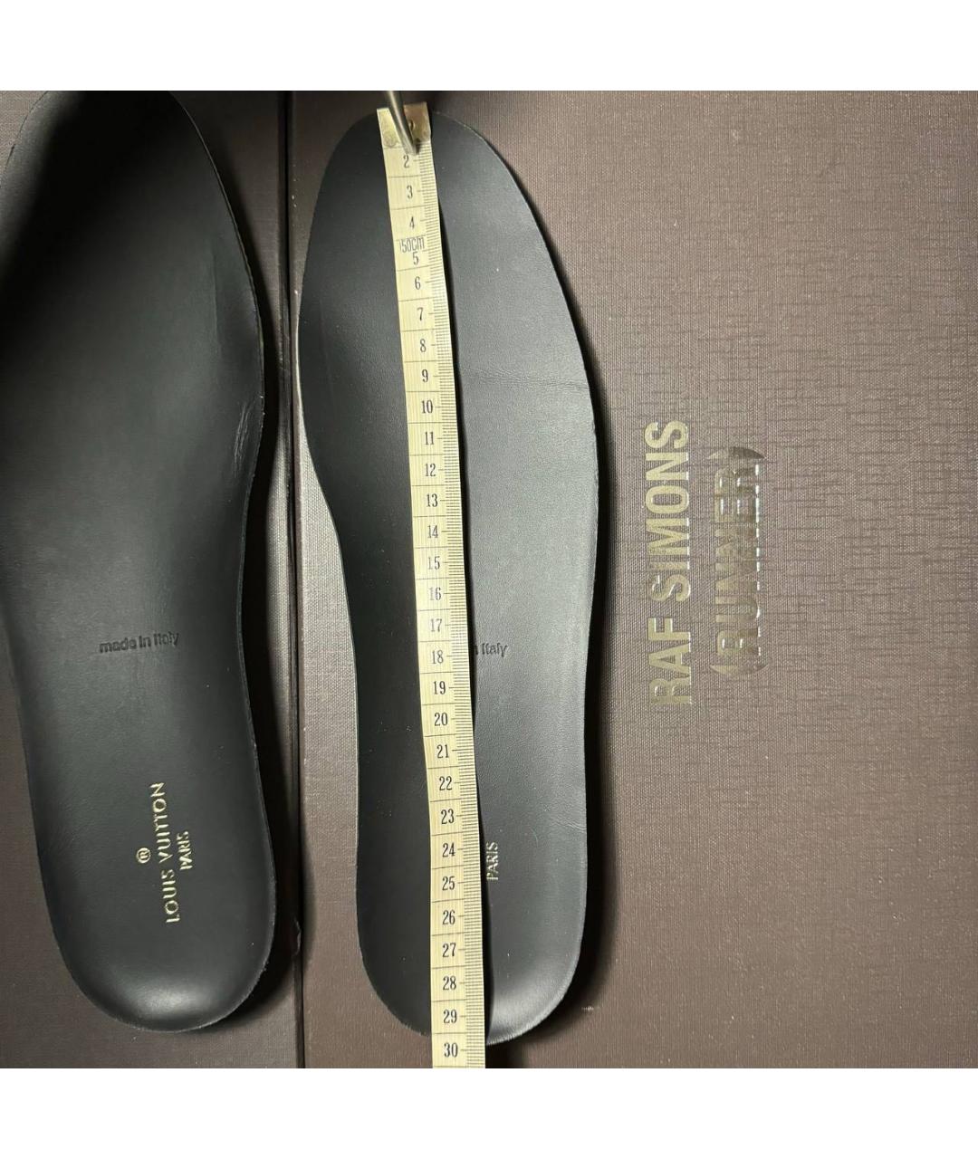LOUIS VUITTON Черные кожаные низкие кроссовки / кеды, фото 7