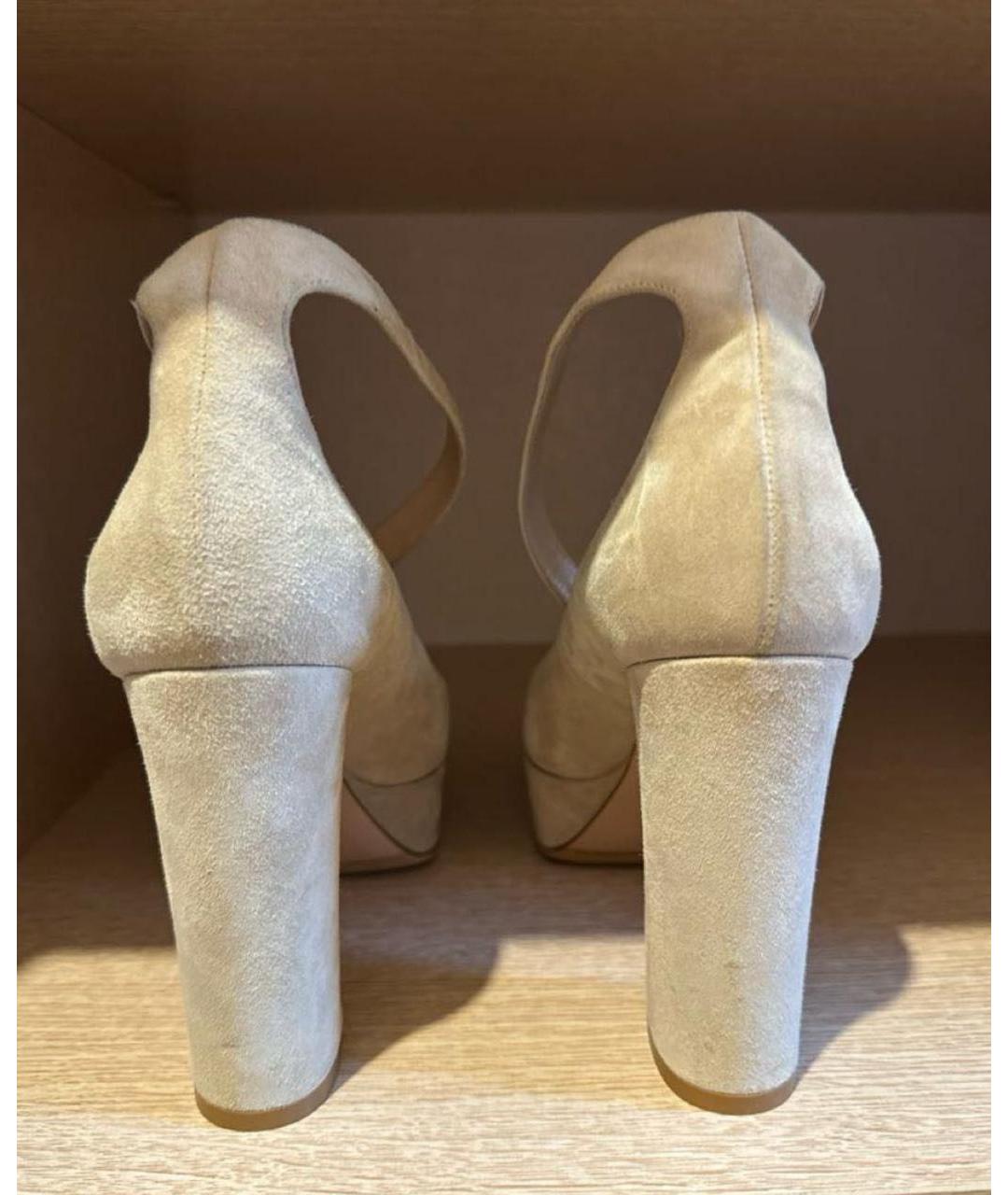 GIANVITO ROSSI Бежевые замшевые туфли, фото 2