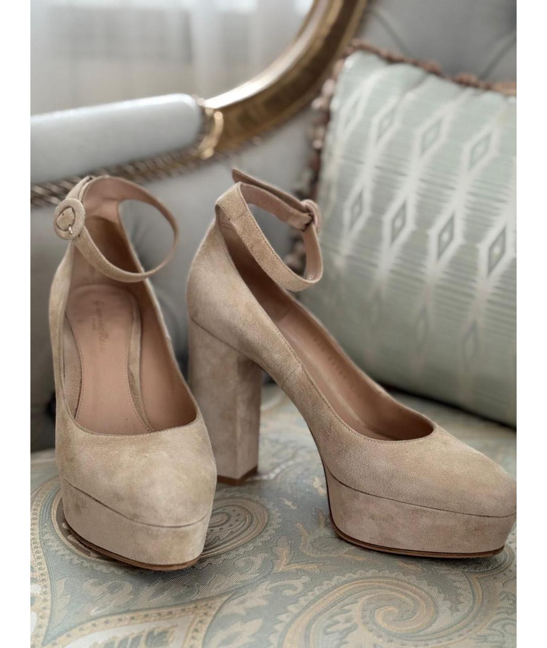 GIANVITO ROSSI Бежевые замшевые туфли, фото 5
