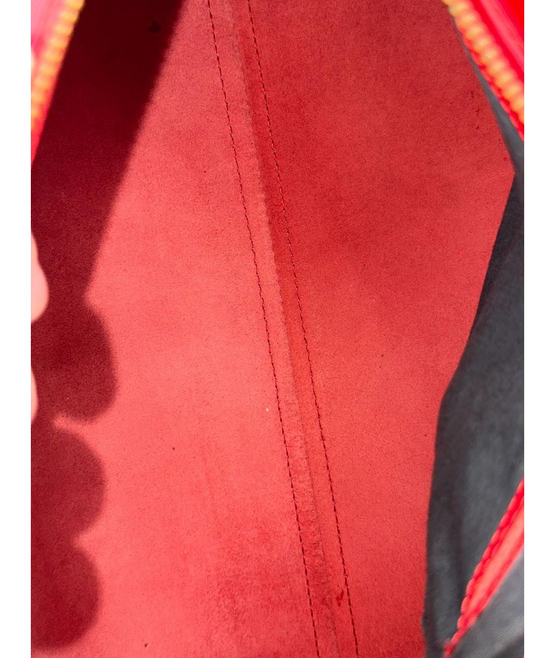 LOUIS VUITTON Красная кожаная сумка с короткими ручками, фото 6
