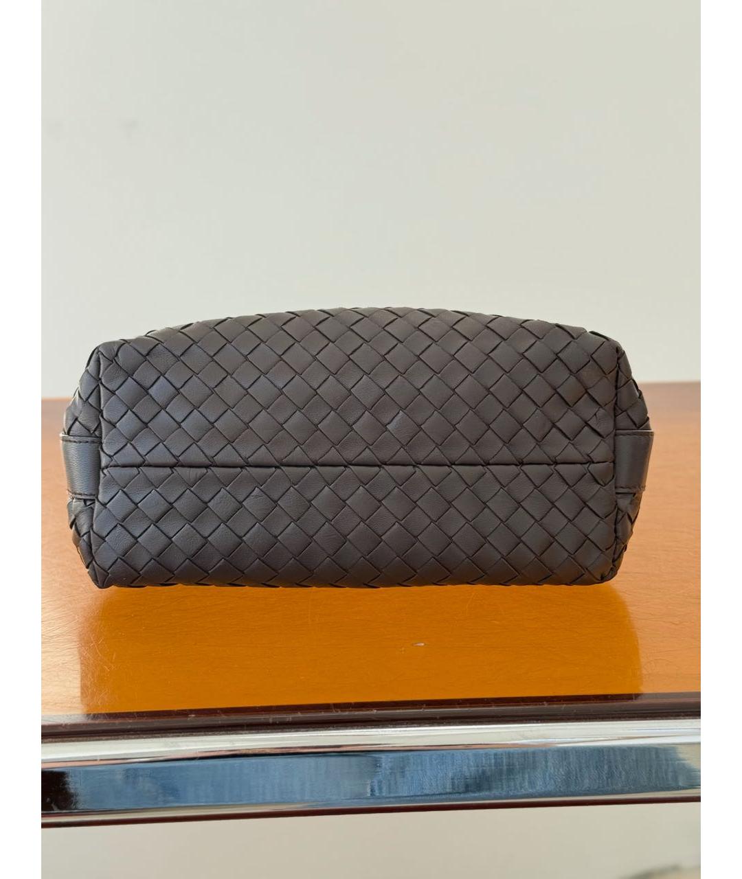 BOTTEGA VENETA Коричневая кожаная сумка с короткими ручками, фото 5