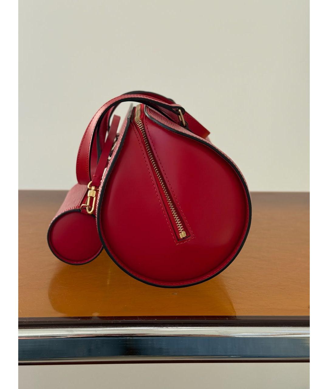 LOUIS VUITTON Красная кожаная сумка через плечо, фото 2