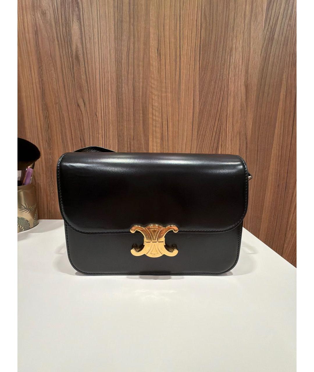 CELINE Черная сумка через плечо из лакированной кожи, фото 6