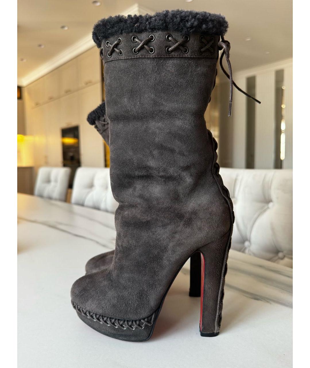 CHRISTIAN LOUBOUTIN Антрацитовые замшевые ботильоны, фото 5