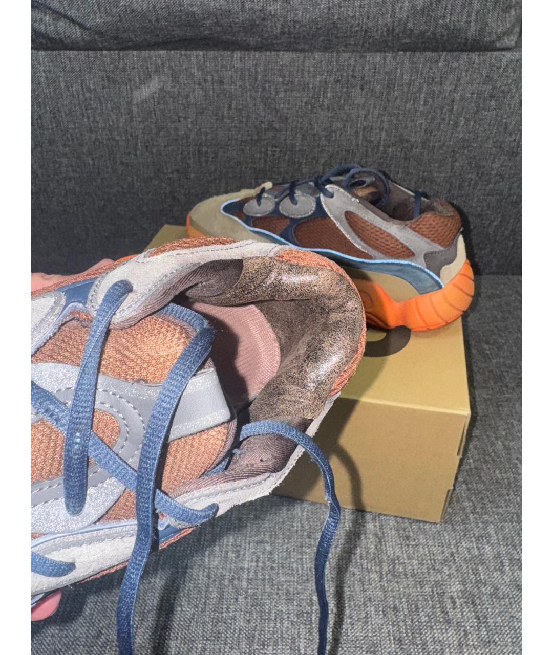 ADIDAS YEEZY Бежевые замшевые низкие кроссовки / кеды, фото 4